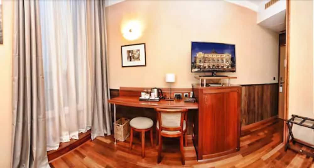 Hotel George Sand Opera Париж Экстерьер фото